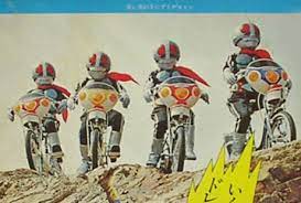 仮面ライダー 子供用自転車cm画像 仮面ライダー 和尚 自転車