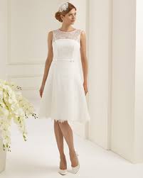 Aus diesem grund schreibe ich sie an, weil ich mich darüber beschweren möchte, und bitte sie, dieses problem dringend zu lösen. Standesamtliche Hochzeit Was Ziehe Ich An