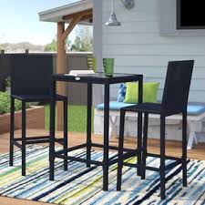 Opter pour une table haute bar pour sa cuisine est un bon choix, mais surtout un choix actuel et moderne permettant d'apporter une touche fonctionnelle et actuelle à son espace. Polywood Bar Height Sets Wayfair