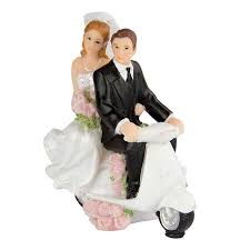 Kunstharz Dekoration Ehepaar Mit Motorrad Hochzeitstrend Hochzeit2017 Dekotrend Trend2017 Hochzeitstorte Hochzei Ehepaar Hochzeits Trends Hochzeitspaar