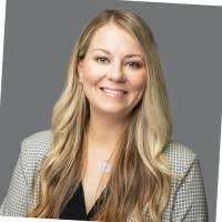 Kelli Sims's Instagram, Twitter & Facebook