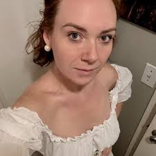 I've officially been sober for a year! Clean for longer but now I can with  100% certainty say that I am completely clean and sober ♥️