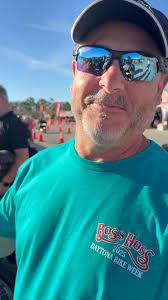 Check out the brand new 700 hp Boss Hoss Cycles Dragon “Spitfire.” It’s  equipped with 454 c.i. LSX V-8 😮