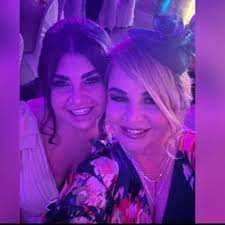 Carly Arkwright (@Carly97474574)