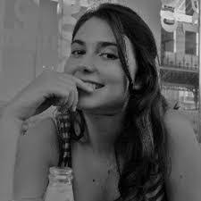 Laura Marchand's Instagram, Twitter & Facebook