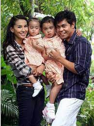 Fauzi nawawi juga memberikan peringatan kepada pembawa berita ini untuk selidik betul betul sebelum menulis dan tidak teragak agak mengambil tindakan. Bekas Isteri Pertama Fauzi Nawawi Archives Aku Seorang Blogger Wanita