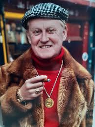 Hi, I'm Looking for recommendations for a roofer