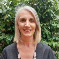 Andrea Devereux's Instagram, Twitter & Facebook