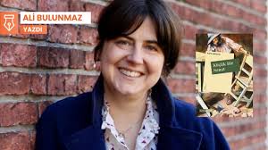 Çevirmenin eleştirel okurluğu ve yazarlığı