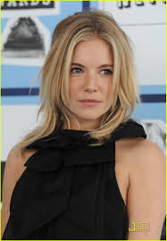 Sienna Miller @ Film Independent's Spirit Awards: Photo 951041