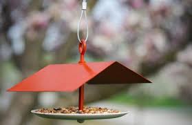 Mangeoire Pour Oiseaux 60 Modeles Et Idees Diy Mangeoire Oiseau Mangeoire Oiseaux