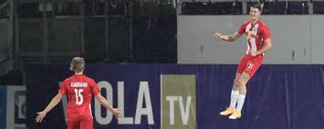 Kedatangan panglima tni beserta rombongan langsung disambut hangat oleh pgs dansesko tni mayjen tni handy geniardi. Fc Liefering Sesko Co Bleiben Das Mass Aller Dinge