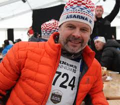 Второе место, также с чистой стрельбой у француза симона дестье, на третьем месте ещё. Har Ar Alla Som Akte I Storhogna Sweski Com Sverige Sajt For Langdakning