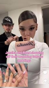 Jessica Hands's Instagram, Twitter & Facebook