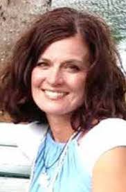 Annette Sargent's Instagram, Twitter & Facebook