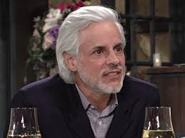 The Young and the Restless Recap: Michael Gives Diane Sage Advice