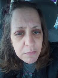 What are simple everyday makeup tips and how to find a matching foundation  tone?