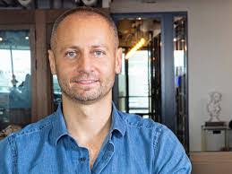 Chris Scheuermann's Instagram, Twitter & Facebook