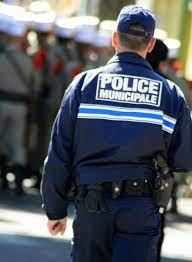 Découvrez le classement des meilleurs films policier français sur allociné. Le Regard Des Francais Sur La Police Ifop