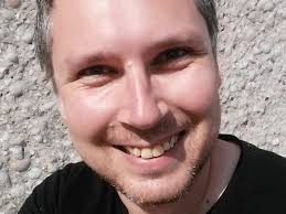 Fundraiser by Robert Saunders : The Well Told Tale