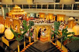 The Atrium At Cinnamon Grand Colombo Decorated For A Tamil Wedding Wedding Stage Decorations Wedding Reception Backdrop Srilankan Wedding