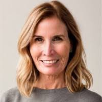 Cindy Cale's Instagram, Twitter & Facebook