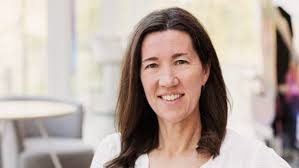 Bird served 10 years as exec. director of Iowa City Downtown District