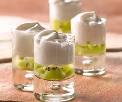 Dessert Facile Espuma Au Citron Gelee Au Kiwi Recette Recette Kiwi Recette Mousse