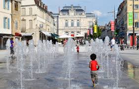 Escapade Urbaine A Lons Le Saunier Jura Tourisme