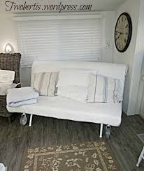 Trailer Lakehouse Makeover Ikea Futon Decoracion Ikea Futones Ikea