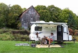 Here are some of the major perks that you get to enjoy with one of these. 8 Small Travel Trailers Under 4000 Lbs Real Owners Talk Camp Addict