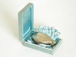 Bird In Hand Marketplace Salvador Dali Sterling Bird In Hand Surreal Powder Compact In Original Box Sterling Bird Dali Vintage Evening Bags