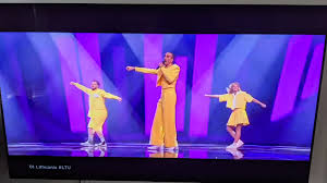 .hongarije niet komt, dit zegt hij in goedemorgen nederland op npo 1. Je Kunt Het Songfestival Op Driehonderd Manieren Onderzoeken Erasmus Magazine