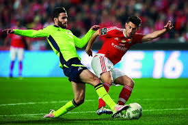Bloco informativo dedicado ao benfica e aos desafios em que se. Expresso Nos Estuda Saida Da Benfica Tv Do Meo
