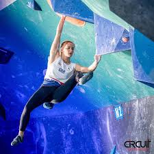 Shauna coxsey's birthstone is garnet. Shauna Coxsey Retires From Comps After Tokyo 8a Nu News Deutschland