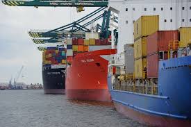 The capital of the same name, antwerp, is a magnificent port city, featuring a remarkable historic centre dating to the. Der Hafen Antwerpen Ist Ein Ort Der Superlative Beim Guterumschlag
