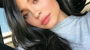 Kylie Jenner : pour les 26 ans de Travis Scott, elle privatise... un parc  d'attractions ! ?