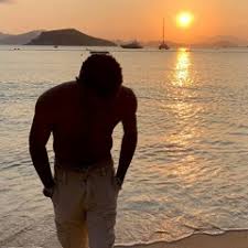 Noel Haynes's Instagram, Twitter & Facebook