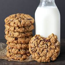Big And Chewy Oatmeal Cookies Golden Barrel