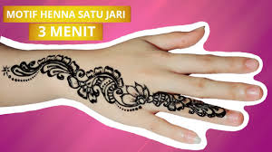 Pakistani people love to try black henna because it gives a unique look. Motif Henna Satu Jari Motif Simple Youtube