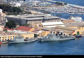 Ein hotelzimmer in cartagena, spanien kostet dich pro nacht ca. Militarschiffe Im Hafen Von Cartagena Spanien Lizenzfreies Bild 11903261 Bildagentur Panthermedia