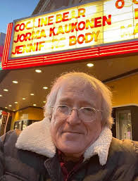 More from the Paramount in Huntington earlier this evening!