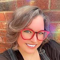 The Cat in the Wall: and Other Dark & Twisted Tales of Women in Strange  Situations by Heather Nanni