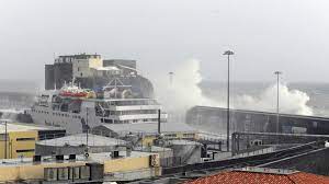 Guia viagem > áfrica > clima madeira > tempo madeira. Mau Tempo Governo Da Madeira Em Alerta Maximo Nos Concelhos Afetados