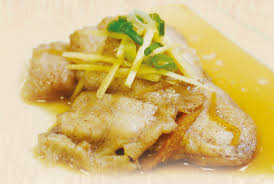 You'll need a skillet that is 12 inches or larger to accommodate the pound of tilapia fillets. Steamed Ginger Fish Fillet