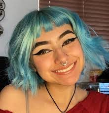 Leslie Madrid's Instagram, Twitter & Facebook