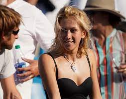 Daniil medvedev is married to former russian tennis star daria medvedeva. Medvedev Wife Daria Steals The Show During Daniil Final In Cincinnati Tennis Tonic News Predictions H2h Live Scores Stats
