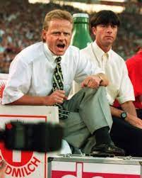 „es geht darum, dass ich maximale kondition habe. Der Weltmeister Trainer Macht Weiter Jogi Low Will Mit Der Nationalmannschaft 2016 Die Europameisterschaft Gewinnen Und Seine Karriere Beim Dfb Team Auch Danach Noch Nicht Beenden Stuttgarter Zeitung