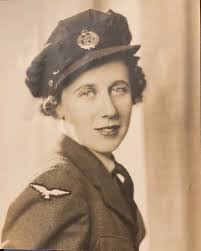 Sidney Godwin's Instagram, Twitter & Facebook