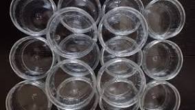 Are Glass Jars Better Than Plastic for Storing Food?